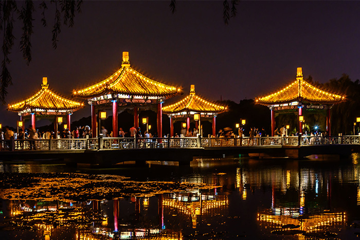 做涼亭燈光亮化要注意什么？這四點(diǎn)是關(guān)鍵！