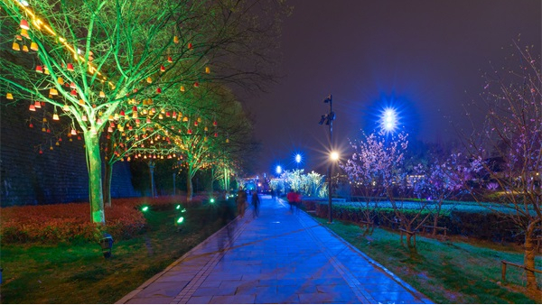 公園夜景燈光亮化如何做才能吸引人？