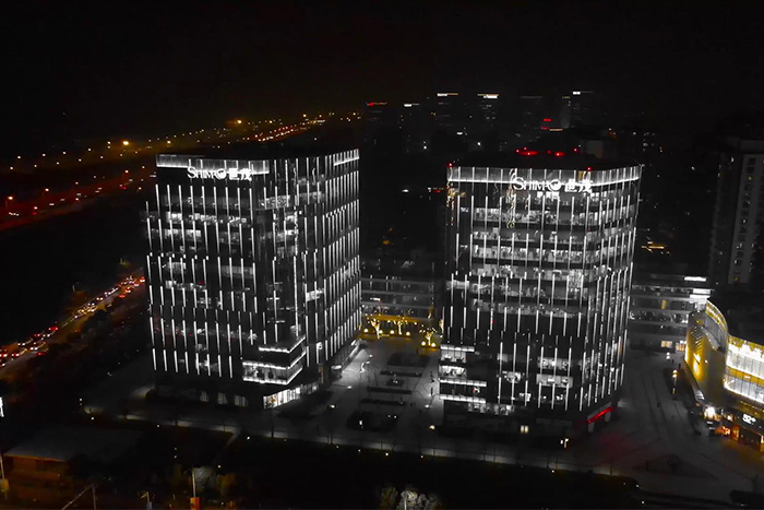 神秘亮化方案，讓寫字樓夜晚不再平庸！