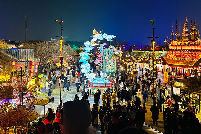 隔壁景區(qū)靠亮化工程刷屏朋友圈，你的景區(qū)還在“暗場”等客？